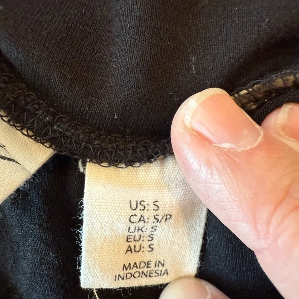 Artisan‎ Ny Asymmetrical Black Skirt